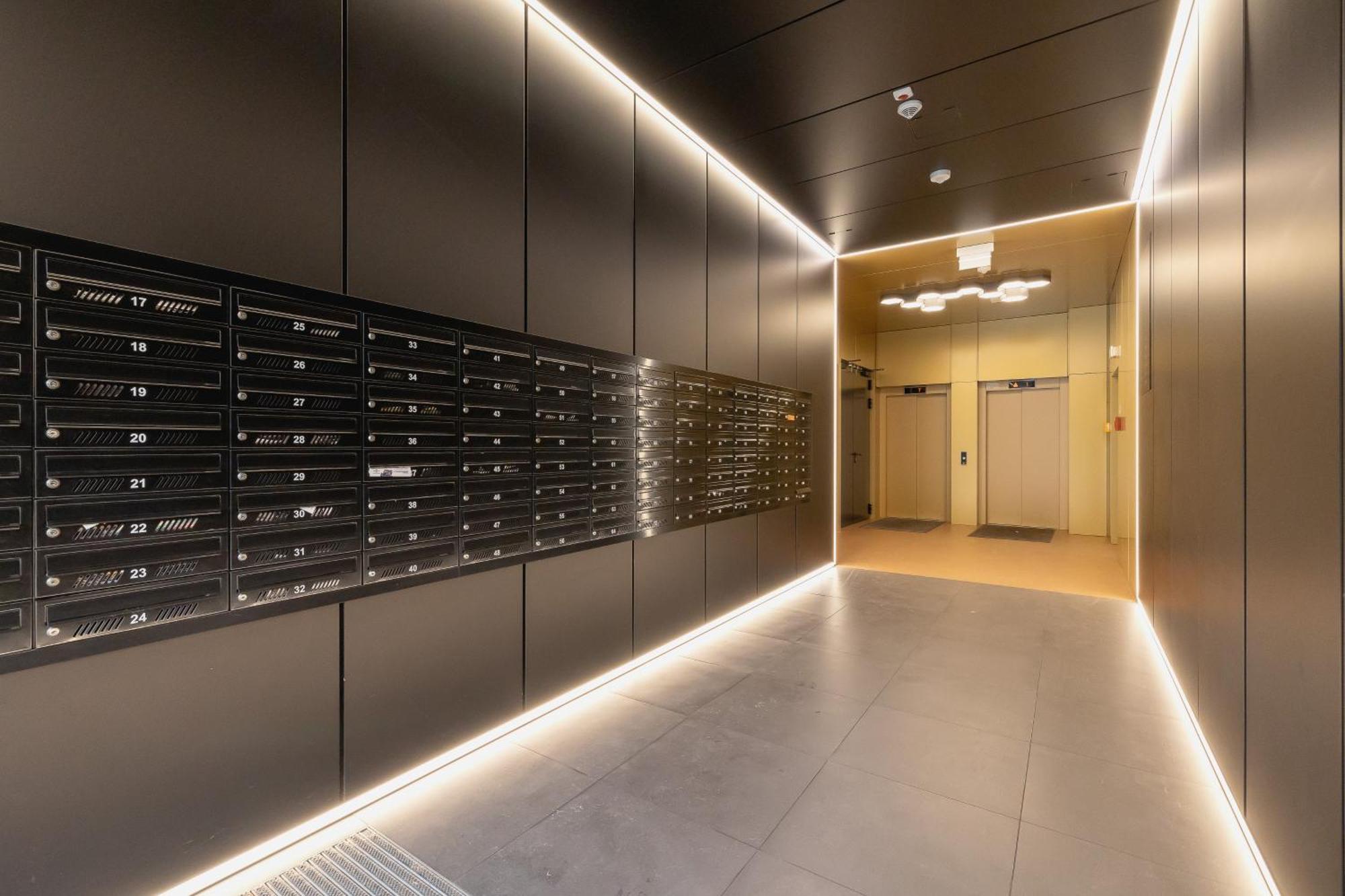 Przestronny Apartament Z Balkonem By Noclegi Renters Krakow Bagian luar foto
