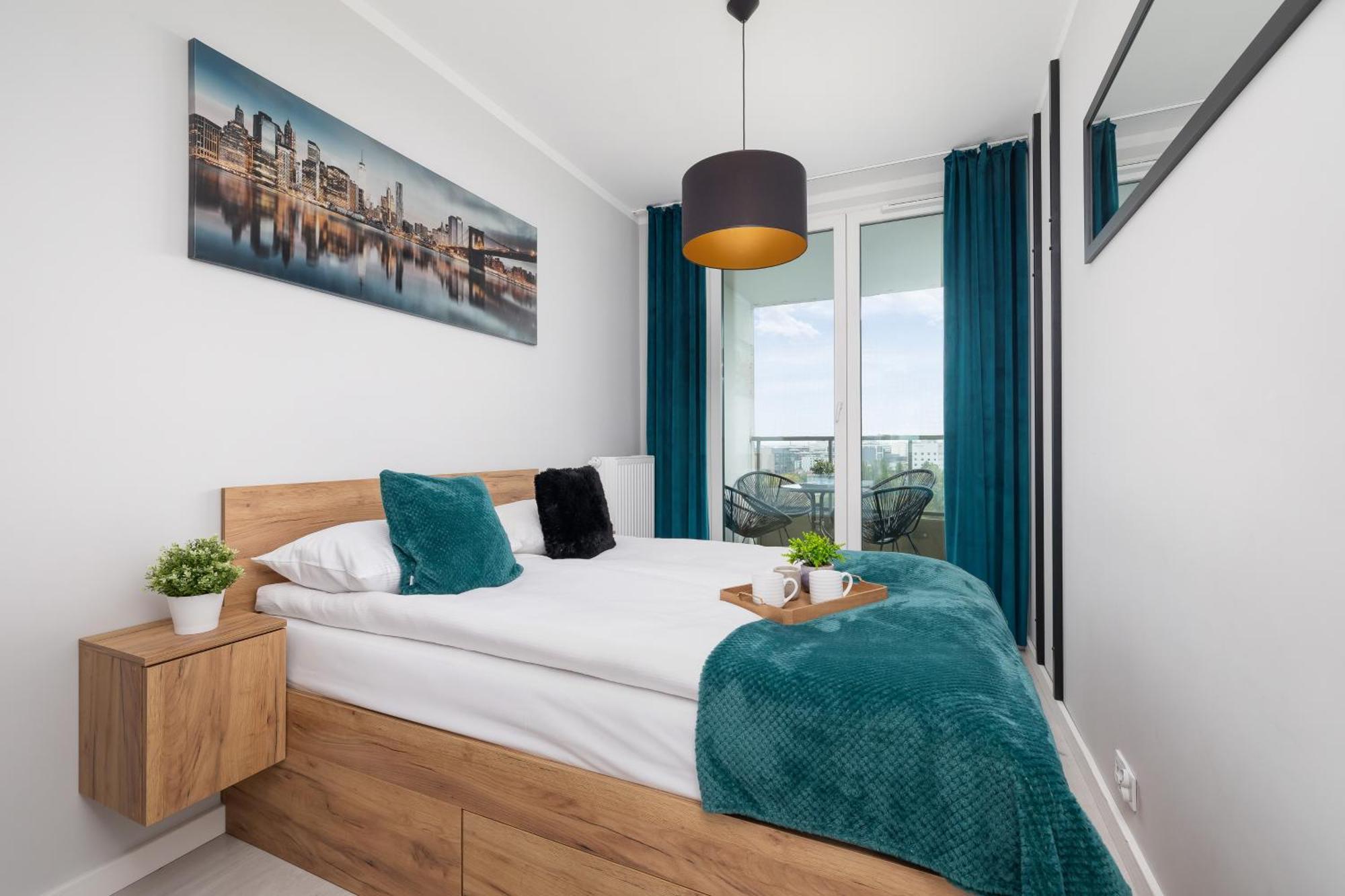 Przestronny Apartament Z Balkonem By Noclegi Renters Krakow Bagian luar foto